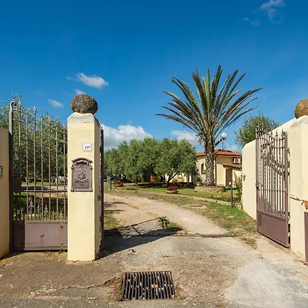 Дом отдыха Residenza Parco Degli Ulivi Villamassargia